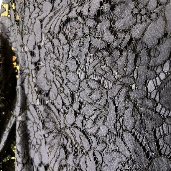 VINCE CAMUTO Navy Lace Sheath Dress Size 4​​​​​​ - Picture 3 of 9